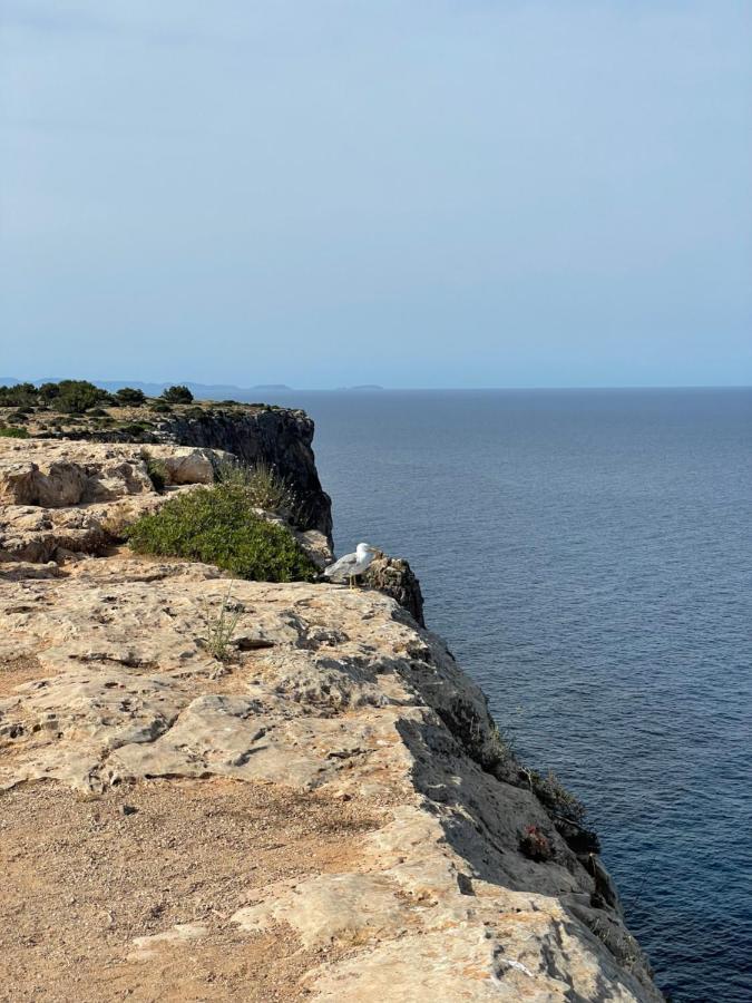 Appartamento Incantevole In Centro Es Pujols Εξωτερικό φωτογραφία
